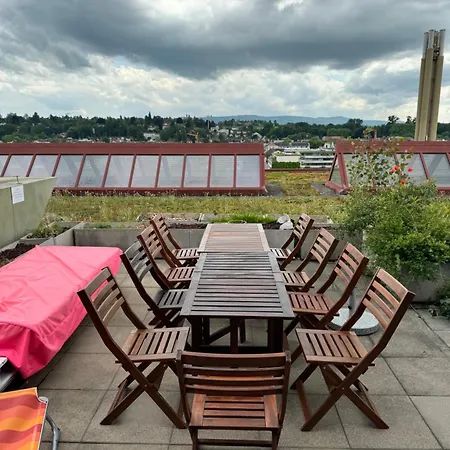 Penthouse Rooftop Loft, 190sq, Panorama View, 1min To Main Station- 5min To Apartment Basel