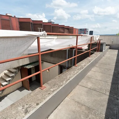 Penthouse Rooftop Loft, 190sq, Panorama View, 1min To Main Station- 5min To