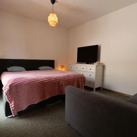 Penthouse Rooftop Loft, 190sq, Panorama View, 1min To Main Station- 5min To *